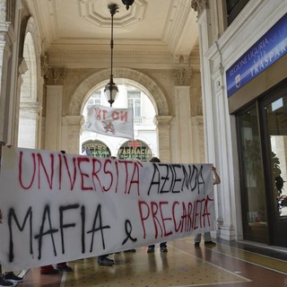 Regione, Università e Confindustria presentano accordo sui dottorati, ma alla conferenza arriva la protesta degli studenti (VIDEO e FOTO)