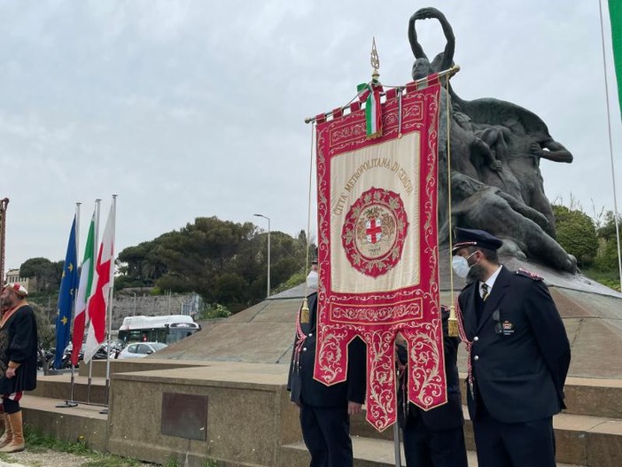 Al Monumento di Quarto le celebrazioni per ricordare il 162° anniversario della partenza dei Mille Al Monumento di Quarto le celebrazioni per ricordare il 162° anniversario della partenza dei Mille