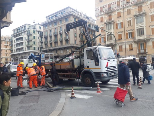 Aster, i sindacati denunciano: “Il Comune di Genova non rispetta gli accordi, offensivo il silenzio nei nostri confronti del vice sindaco Piciocchi”