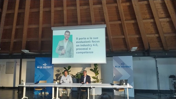 Il porto di Genova e le sue evoluzioni al 'Blue District', Maresca: "Il futuro sono le professioni che ci porteranno a espanderci a livello europeo" (FOTO E VIDEO)