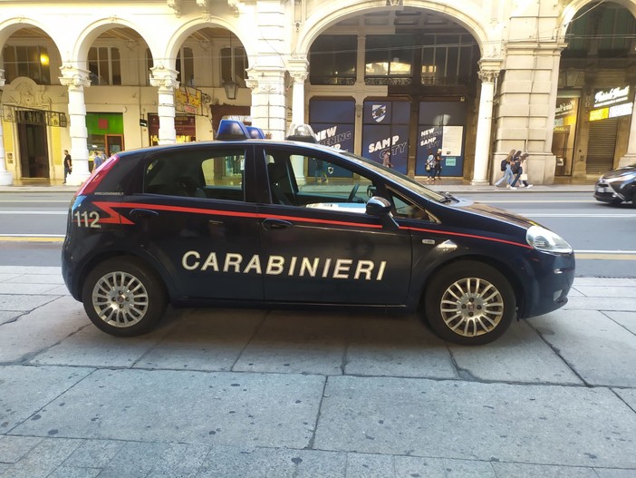Genova, due arresti dei carabinieri di Genova Centro e San Martino