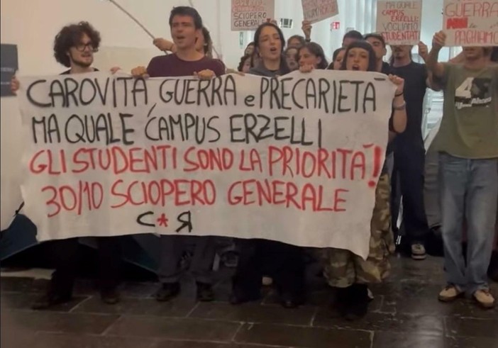 Foto tratta dal profilo social di Cambiare rotta Genova Foto tratta dal profilo social di Cambiare rotta Genova