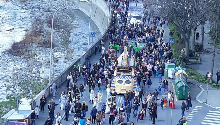 Media Val Bisagno, torna il “Carrossezzu” 2026: carri allegorici in sfilata tra Molassana e San Gottardo