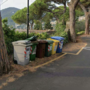 Camogli, rimossi i lucchetti dai cassonetti a Ruta e sull'Aurelia: il Comune torna ai bidoni aperti Camogli, rimossi i lucchetti dai cassonetti a Ruta e sull'Aurelia: il Comune torna ai bidoni aperti