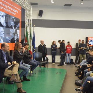 Torna Cantautori nelle scuole: lezioni e laboratori sui mestieri dello spettacolo
