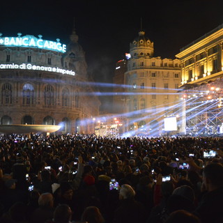 Covid, Bucci spegne il Capodanno: "Nessuna manifestazione pubblica" Covid, Bucci spegne il Capodanno: "Nessuna manifestazione pubblica"