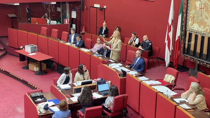 Crisi Amt, tensione in Sala Rossa. Salis: “Chi ci ha portato fin qui non ci faccia la lezione” Crisi Amt, tensione in Sala Rossa. Salis: “Chi ci ha portato fin qui non ci faccia la lezione”
