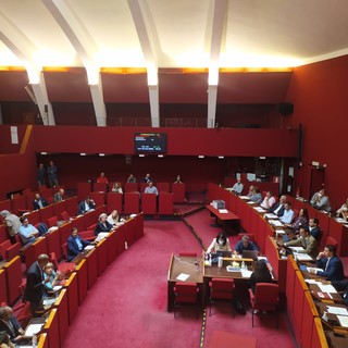 Battuta sugli ebrei, scintille in commissione, la minoranza a Rosso: &quot;Chiarisca&quot;, ma l'assessore non risponde