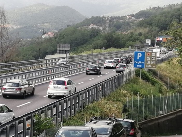 Code tra Piemonte e Liguria, Cirio tuona: “Inaccettabile calvario per andare o tornare dal mare”