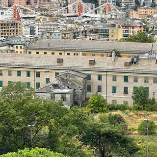 Maltempo, alberi caduti e tetti scoperchiati anche a Genova