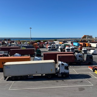 Crisi autotrasporto e carenza autisti, Uiltrasporti: "Costi orari inadeguati: così la professione è diventata non attrattiva”