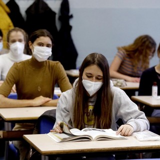 Scuola, ecco le nuove regole. Cavo:“Eliminato il tamponificio, meno pressione su scuola e famiglie”