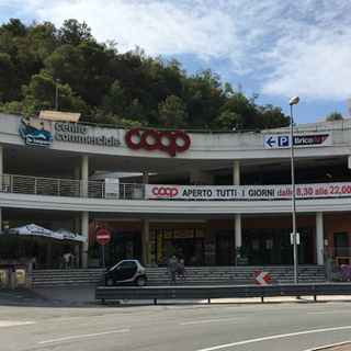 Primo giorno di saldi, il bilancio dei Centri Commerciali di Coop Liguria