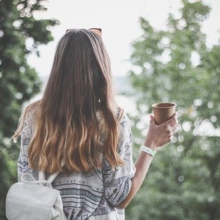 I migliori prodotti per i capelli: come contrastare la caduta ed averli lucenti