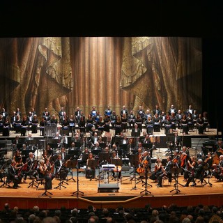 Concerto in onore delle vittime del ponte Morandi al teatro Carlo Felice di Genova [FOTO]