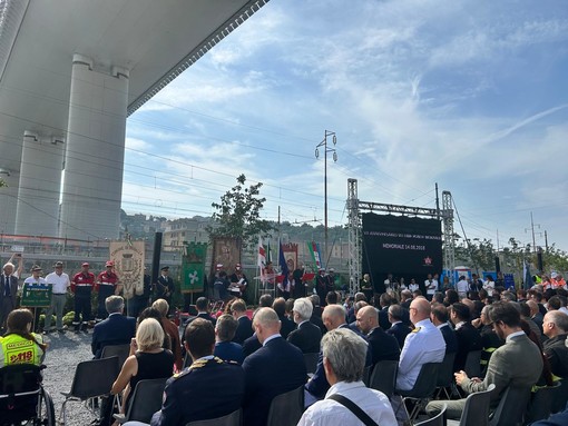 Ponte Morandi, il messaggio di Sergio Mattarella: “La tutela delle infrastrutture non ammette alcuna forma di negligenza” Ponte Morandi, il messaggio di Sergio Mattarella: “La tutela delle infrastrutture non ammette alcuna forma di negligenza”