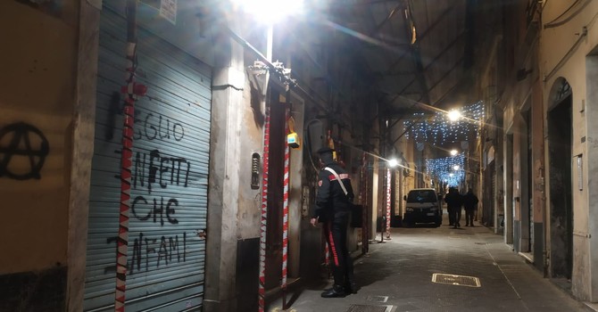 Centro storico, residenti e commercianti alzano la voce: “Non è sicurezza percepita, è insicurezza vissuta”