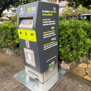 Recco: arriva il primo "cestino intelligente"