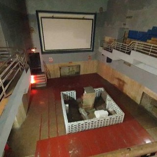 Ex cinema Chiabrera, scontro di perizie sulll'immobile, nel 2018 era in cattive condizioni, nel 2022 lo stato di conservazione è mediocre