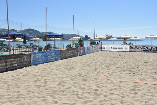 Beach Volley, a Sanremo il torneo '2x2', partecipanti da tutta la regione