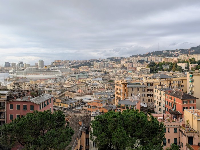 Centro storico, i residenti del Ghetto: “Estranei agli episodi di violenza contro i volontari” Centro storico, i residenti del Ghetto: “Estranei agli episodi di violenza contro i volontari”