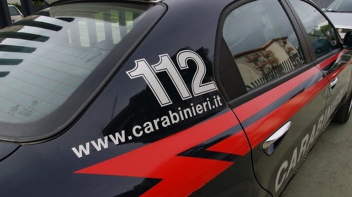 Lavagna, ruba metadone, farmaci e portatile al Sert: arrestato 40enne