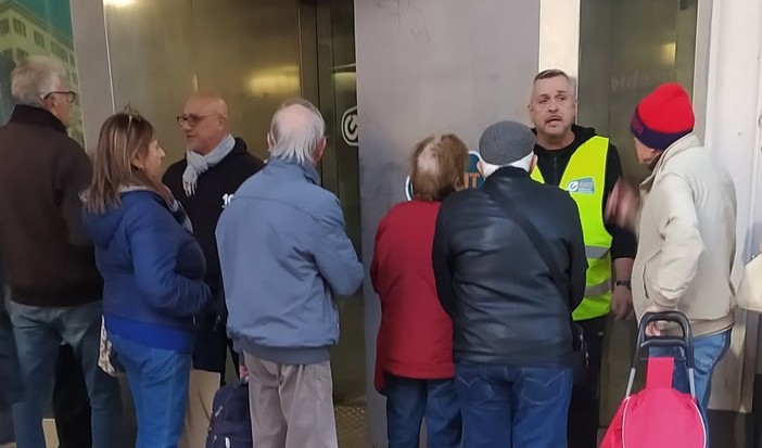 Foto Facebook Foto Facebook