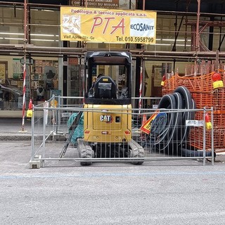 Foce, da un anno prigionieri del cantiere fantasma, l’appello dei negozianti: “Aiutateci a lavorare”