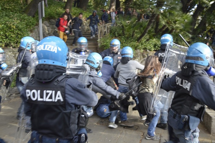 Bucci su scontri manifestanti: "Non potevo vietare piazza Marsala. Violenza no da CasaPound"