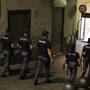 Porto Antico, ubriaco si aggira armato di punteruolo tra i turisti: fermato dalla Polizia Porto Antico, ubriaco si aggira armato di punteruolo tra i turisti: fermato dalla Polizia