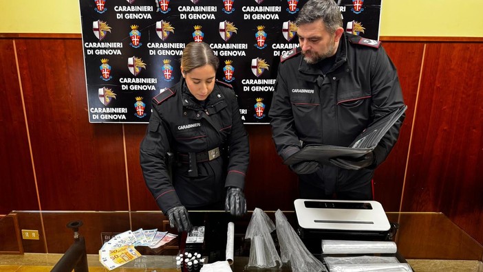 Centro storico, scoperti 400 grammi di cocaina in un appartamento: due arresti