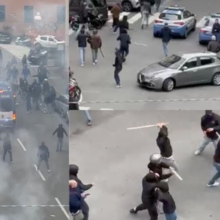 Piazza Alimonda, scontri tra tifosi sampdoriani e genoani: danneggiate auto e segnali urbani