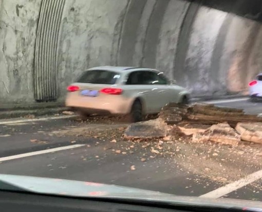 A26 Genova-Gravellona Toce: tratto riaperto tra Masone e l'allacciamento con l'A10 A26 Genova-Gravellona Toce: tratto riaperto tra Masone e l'allacciamento con l'A10