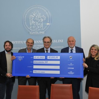 La Sampdoria dona un video laringoscopio alla Patologia neonatale dell’Istituto G. Gaslini