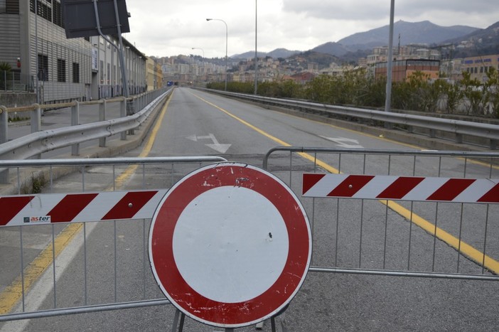 Traffico: chiusura di Via Trenta Giugno per demolizione pila 8 del Morandi