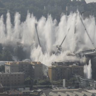 Il Pd chiede una commissione in Comune sullo smaltimento dei detriti del Morandi