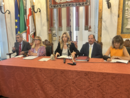 Lavoro, approvato il salario minimo nei contratti pubblici: sarà di nove euro lordi all'ora. Salis: "Scritta una pagina nuova per la città" Lavoro, approvato il salario minimo nei contratti pubblici: sarà di nove euro lordi all'ora. Salis: "Scritta una pagina nuova per la città"