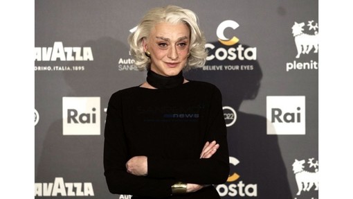 Drusilla Foer e il coraggio dell’unicità:  la vera rivoluzione oggi è essere se stessi
