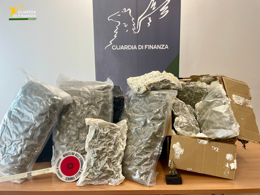 Sequestrati a Genova oltre 3 kg di marijuana provenienti dalla Spagna