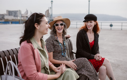 L'olio di CBD può aiutare i sintomi della menopausa? L'olio di CBD può aiutare i sintomi della menopausa?