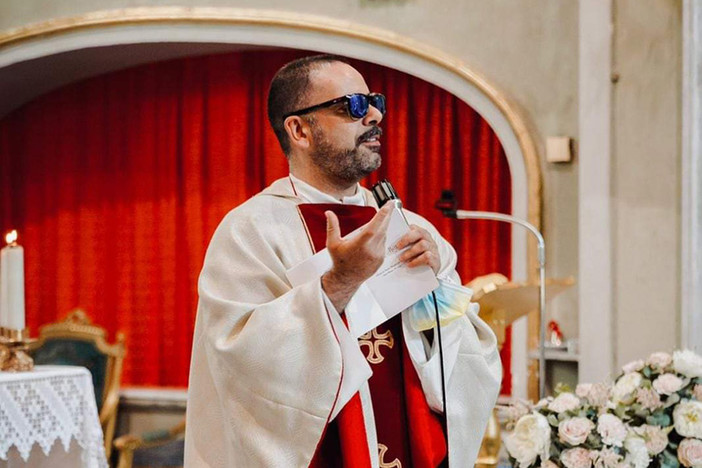 Don Roberto Fiscer e Mirael insieme a Radio Fra le Note