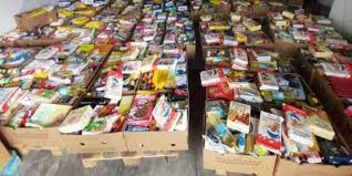 Ucraina: il Comune di Genova mette a disposizione un hub per raccolta generi prima necessità e un numero dedicato Ucraina: il Comune di Genova mette a disposizione un hub per raccolta generi prima necessità e un numero dedicato