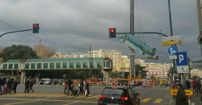 I lavori di demolizione del Bruco