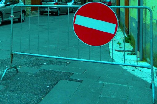 Verifiche tecniche sul muraglione, da stasera chiusura precauzionale per un tratto di via di San Pantaleo a Staglieno