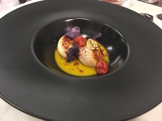 capasanta zafferano e polvere di prosciutto capasanta zafferano e polvere di prosciutto