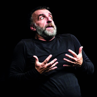 Il "Mistero Buffo" di Dighero alla Sala Mercato