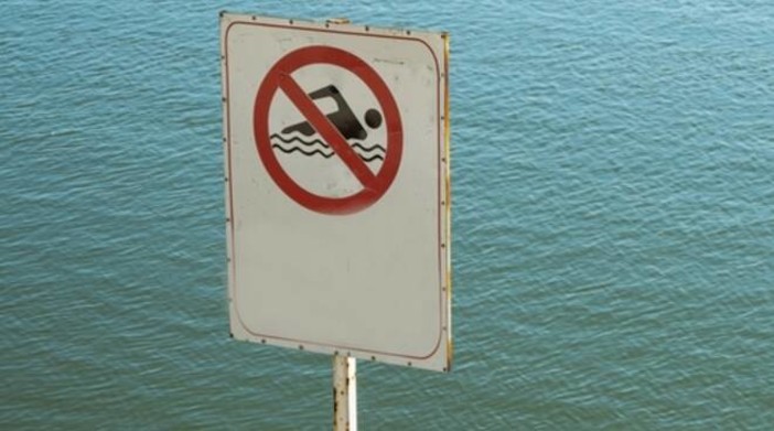Divieto temporaneo di balneazione nelle spiagge di Priaruggia, Divisione Acqui e via Gianelli Divieto temporaneo di balneazione nelle spiagge di Priaruggia, Divisione Acqui e via Gianelli