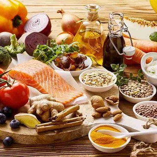 La nutrizionista: “In quarantena sfruttate al meglio la varietà della dieta mediterranea”