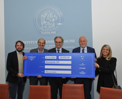 La Sampdoria dona un video laringoscopio alla Patologia neonatale dell’Istituto G. Gaslini La Sampdoria dona un video laringoscopio alla Patologia neonatale dell’Istituto G. Gaslini