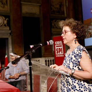 Elena Giuliani ricorda Carlo a 25 anni dal G8: “Come si fa a dire come sono passati questi anni?” Elena Giuliani ricorda Carlo a 25 anni dal G8: “Come si fa a dire come sono passati questi anni?”